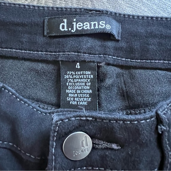 D. Jeans Black Denim Jeans Studded Embellished Back Pockets Women's size 4 - Picture 3 of 7